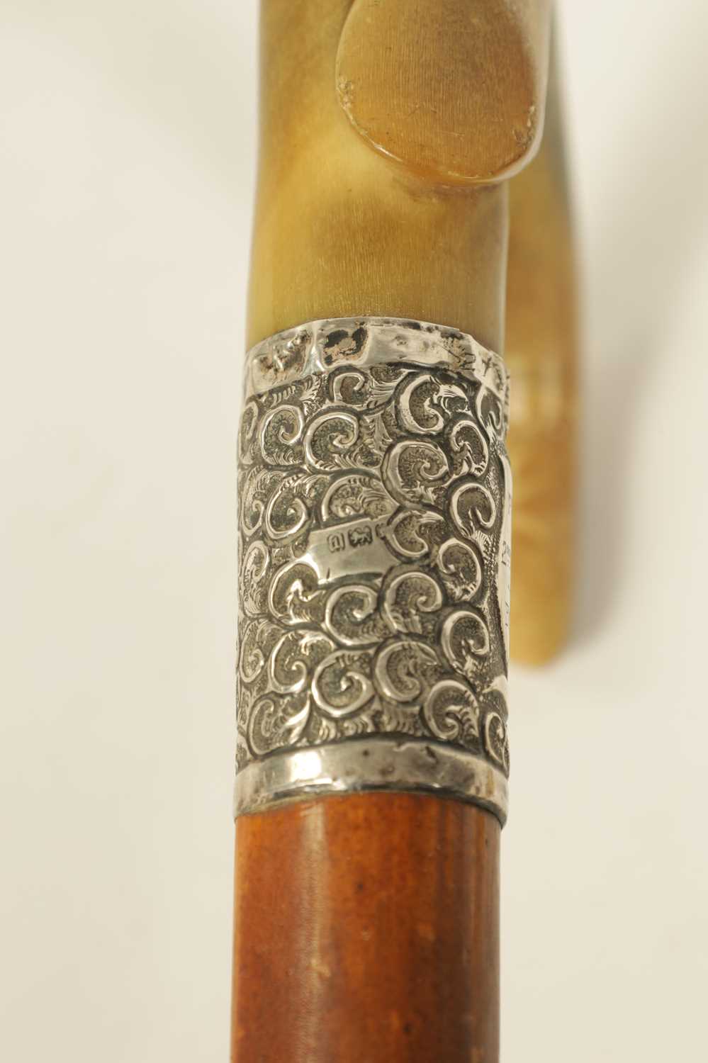 A SELECTION OF THREE HORN HANDLED WALKING STICKS - Image 4 of 8