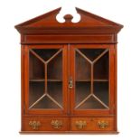 A LATE 19TH CENTURY MAHOGANY HANGING DISPLAY CABINET