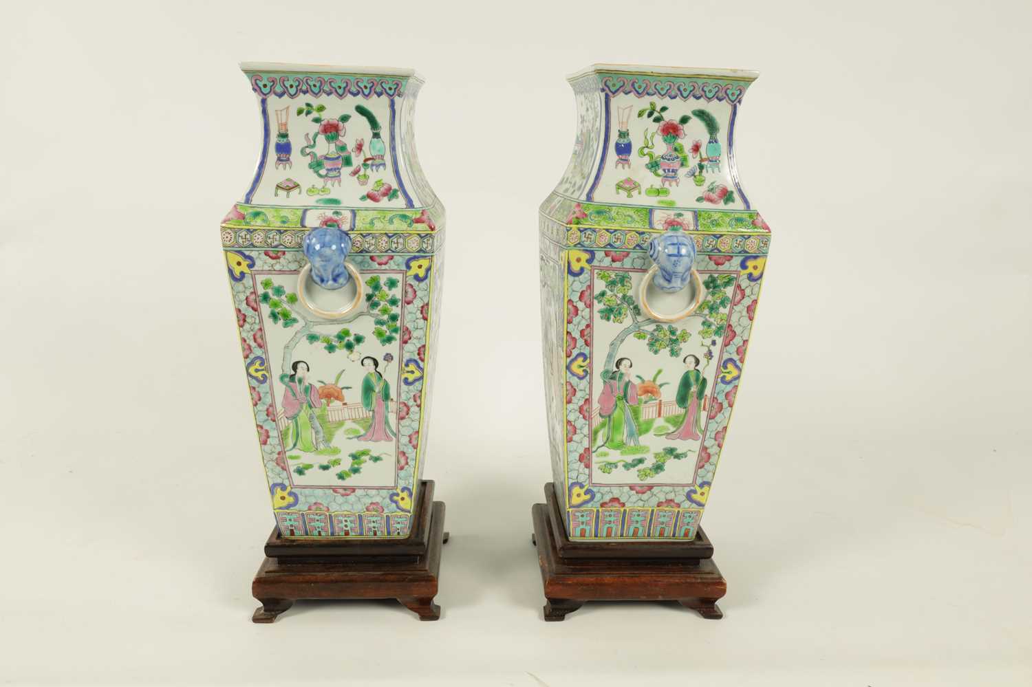 A PAIR OF CHINESE REPUBLIC FAMILLE VERTE SQUARE SECTION VASES - Image 8 of 16