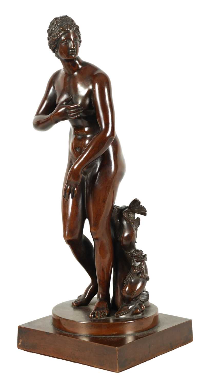 A FINELY CAST 19TH CENTURY BRONZE FIGURE OF VENUS DE MEDICI