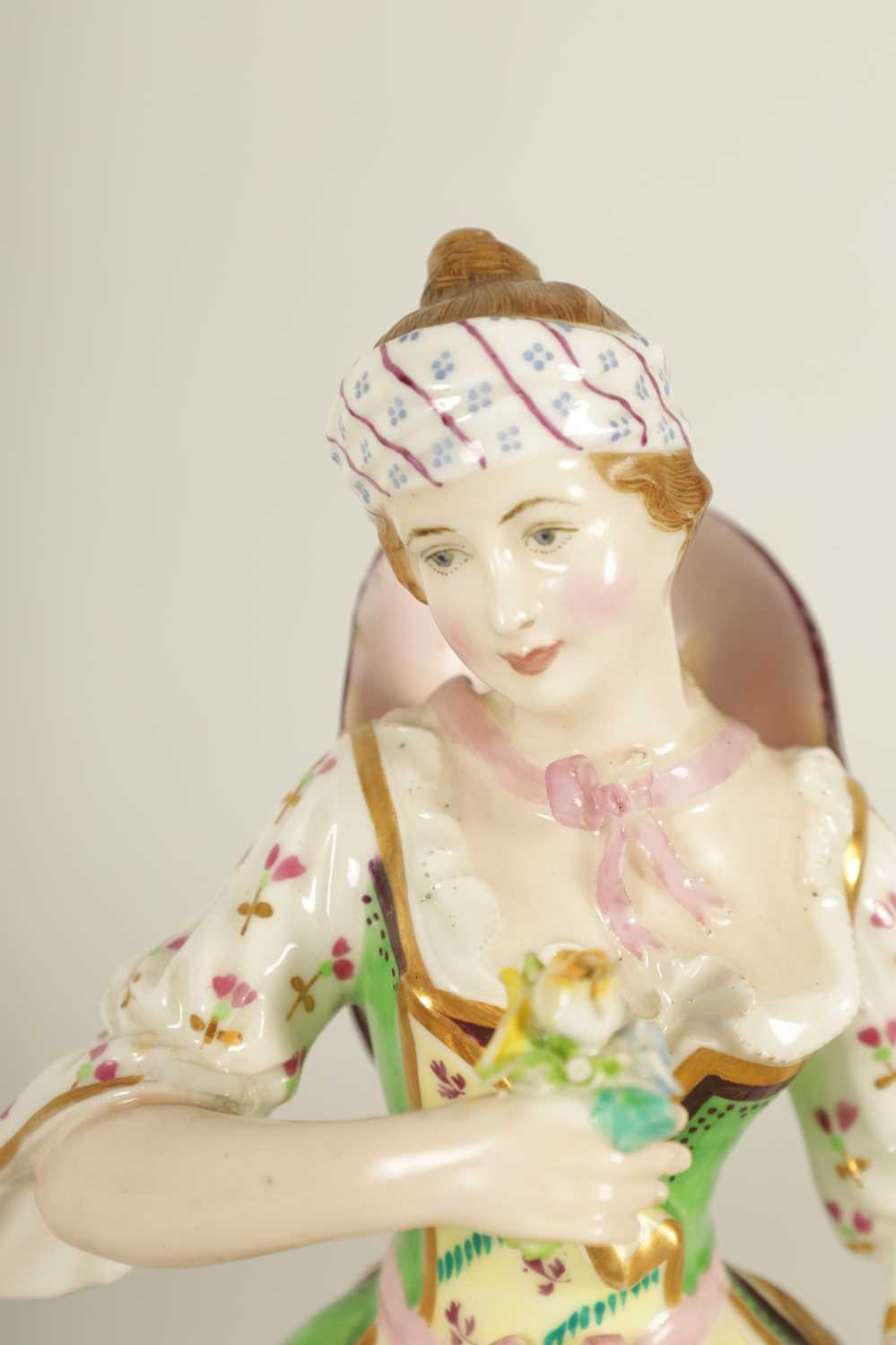 A PAIR OF EARLY 19TH CENTURY MINTON PORCELAIN FIGURES - Image 3 of 7