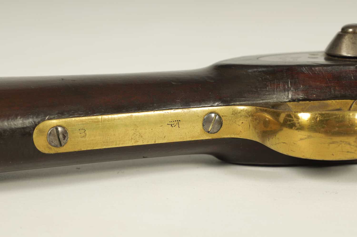 A MID 19TH CENTURY ENFIELD 1859 PATTERN PERCUSSION THREE BAND MUSKET - Image 14 of 15
