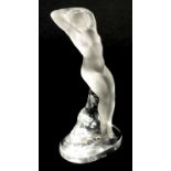 A FRENCH RENE LALIQUE 'DANSEUSE BRAS LEVES' FROSTED GLASS FIGURINE