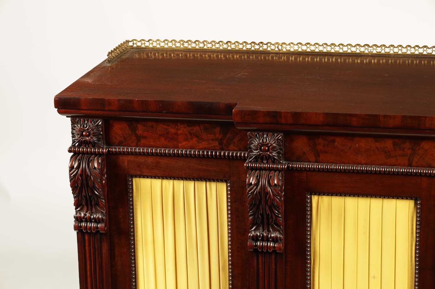 A FINE WILLIAM IV MAHOGANY BREAKFRONT SIDE CABINET IN THE MANNER OF GILLOWS - Image 2 of 8