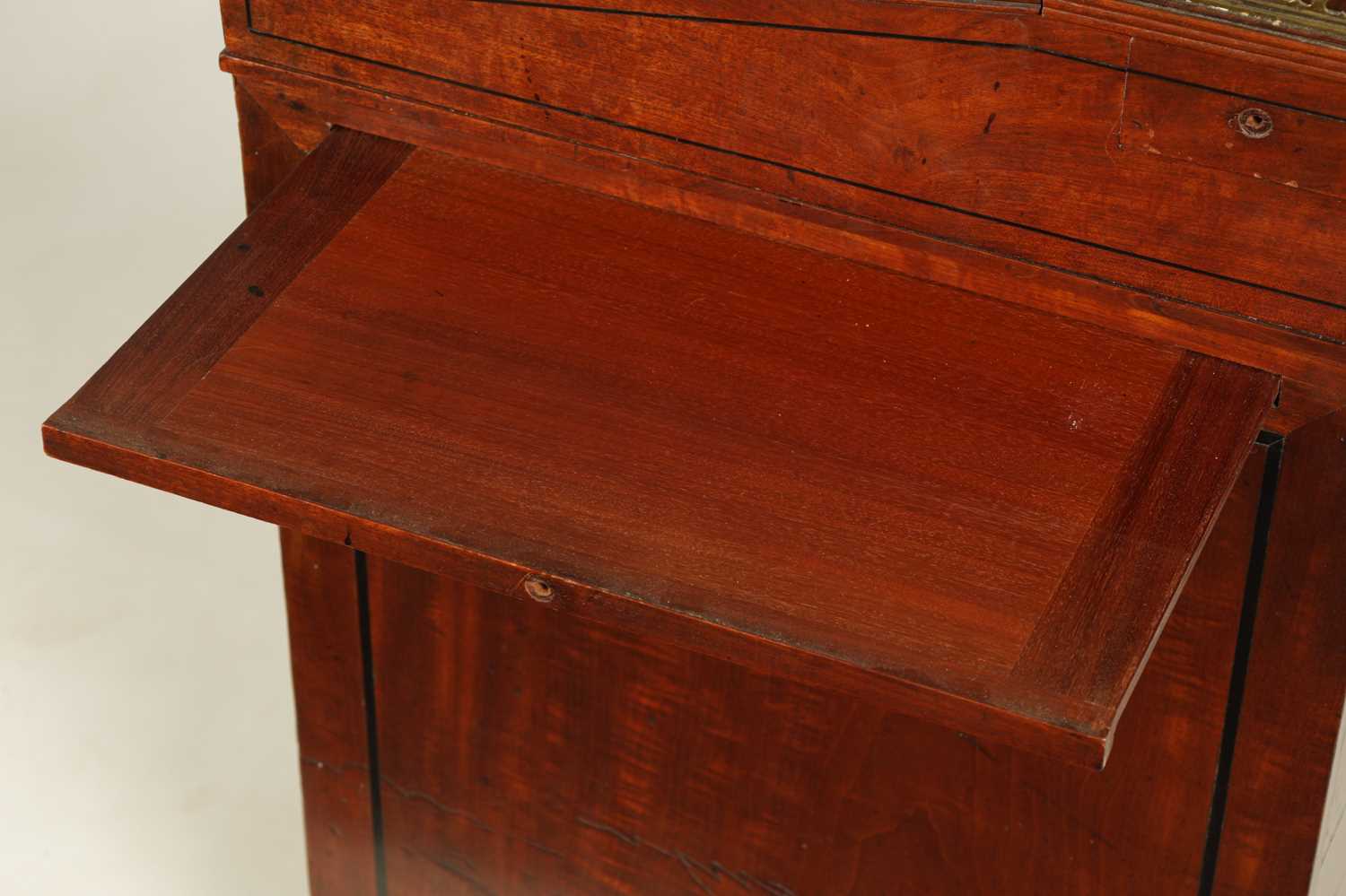 A REGENCY FIGURED MAHOGANY AND EBONY INLAID DAVENPORT OF SMALL SIZE - Image 9 of 10