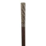 A LATE 19TH CENTURY FRENCH ROSEWOOD AND SILVER PIQUEWORK WALKING CANE