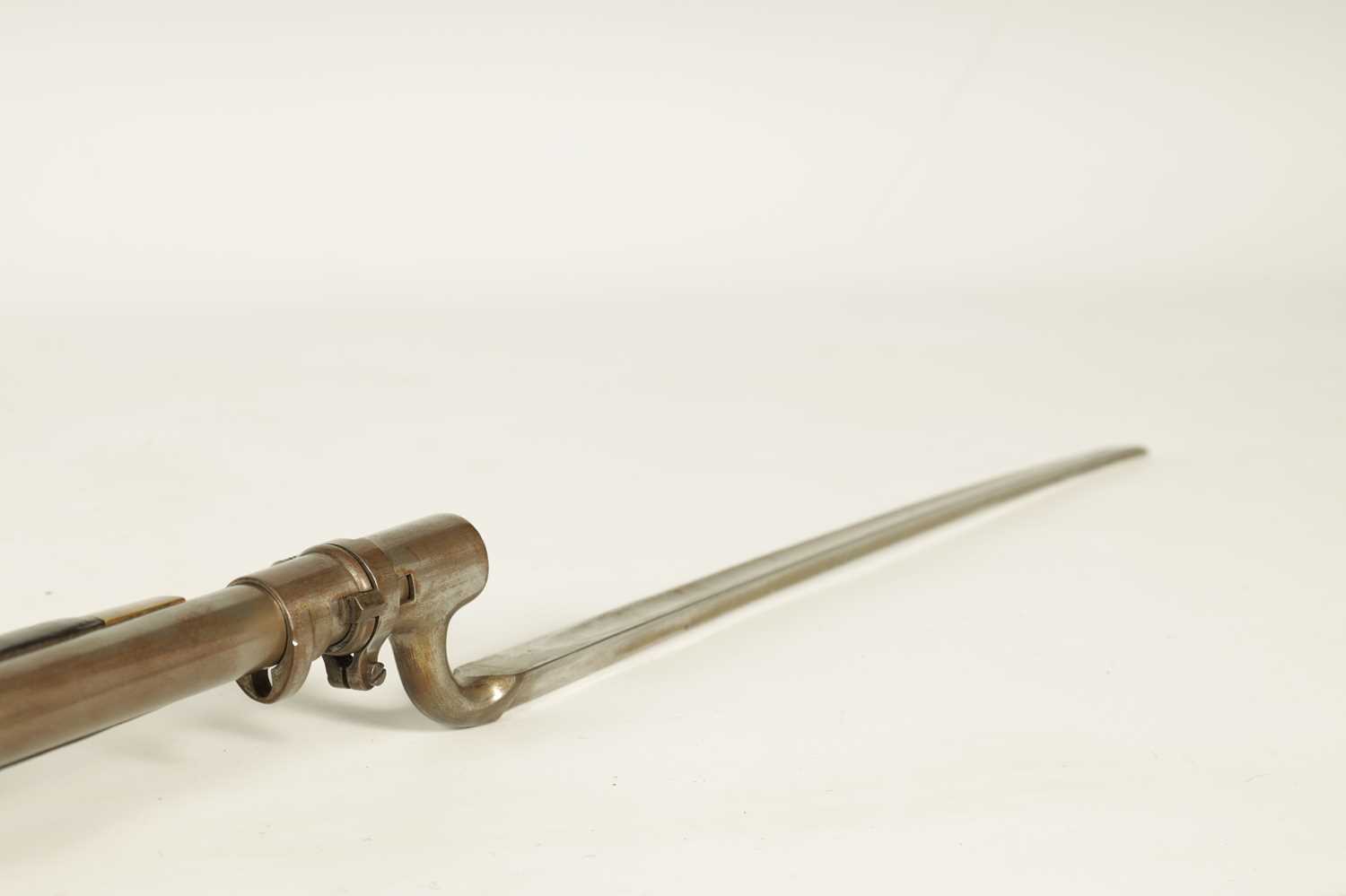 A MID 19TH CENTURY ENFIELD 1859 PATTERN PERCUSSION THREE BAND MUSKET - Image 12 of 15