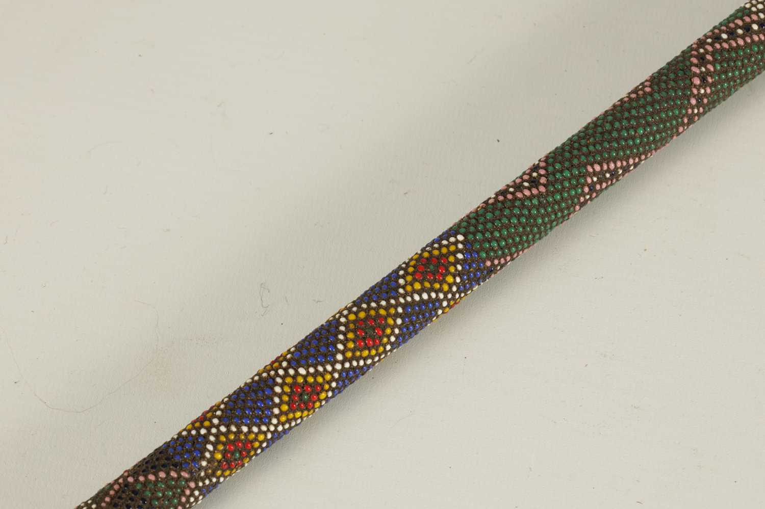 A LATE 19TH CENTURY ZULU COLOURED BEADWORK WALKING CANE - Image 5 of 10