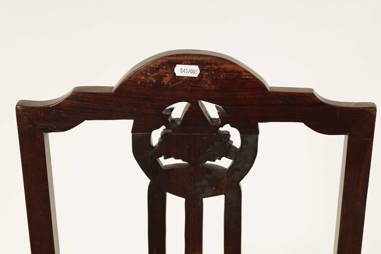 A GOOD PAIR OF 19TH CENTURY CHINESE HARDWOOD SIDE CHAIRS - Image 8 of 11