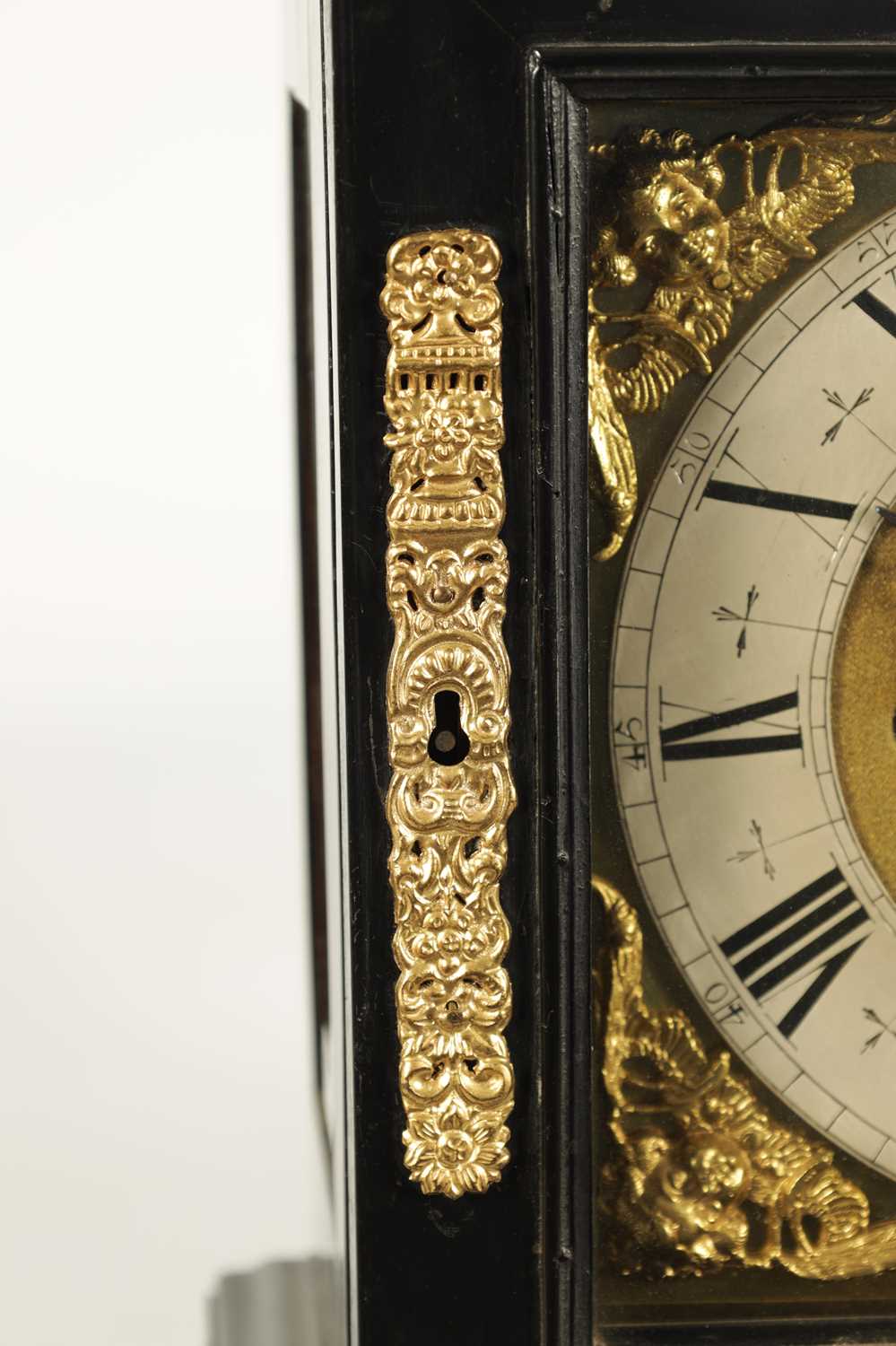 EDMUND APPLY, AT CHARING CROSS. A WILLIAM AND MARY EBONY VENEERED GILT BRASS MOUNTED BASKET TOP BRAC - Image 3 of 18