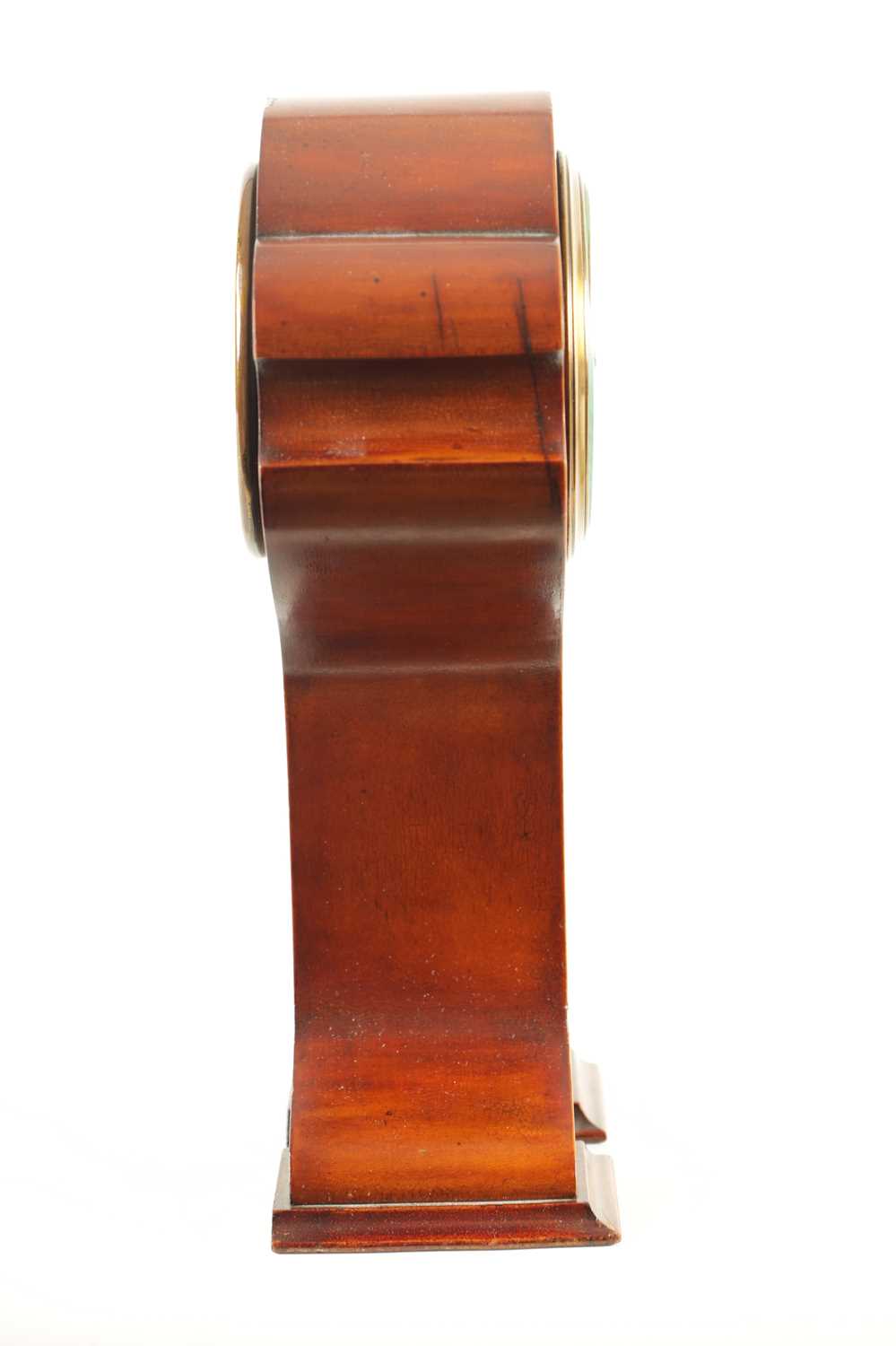 AN EDWARDIAN ART NOUVEAU STYLE BOXWOOD STRUNG AND MAHOGANY INLAID MANTEL CLOCK - Image 7 of 8