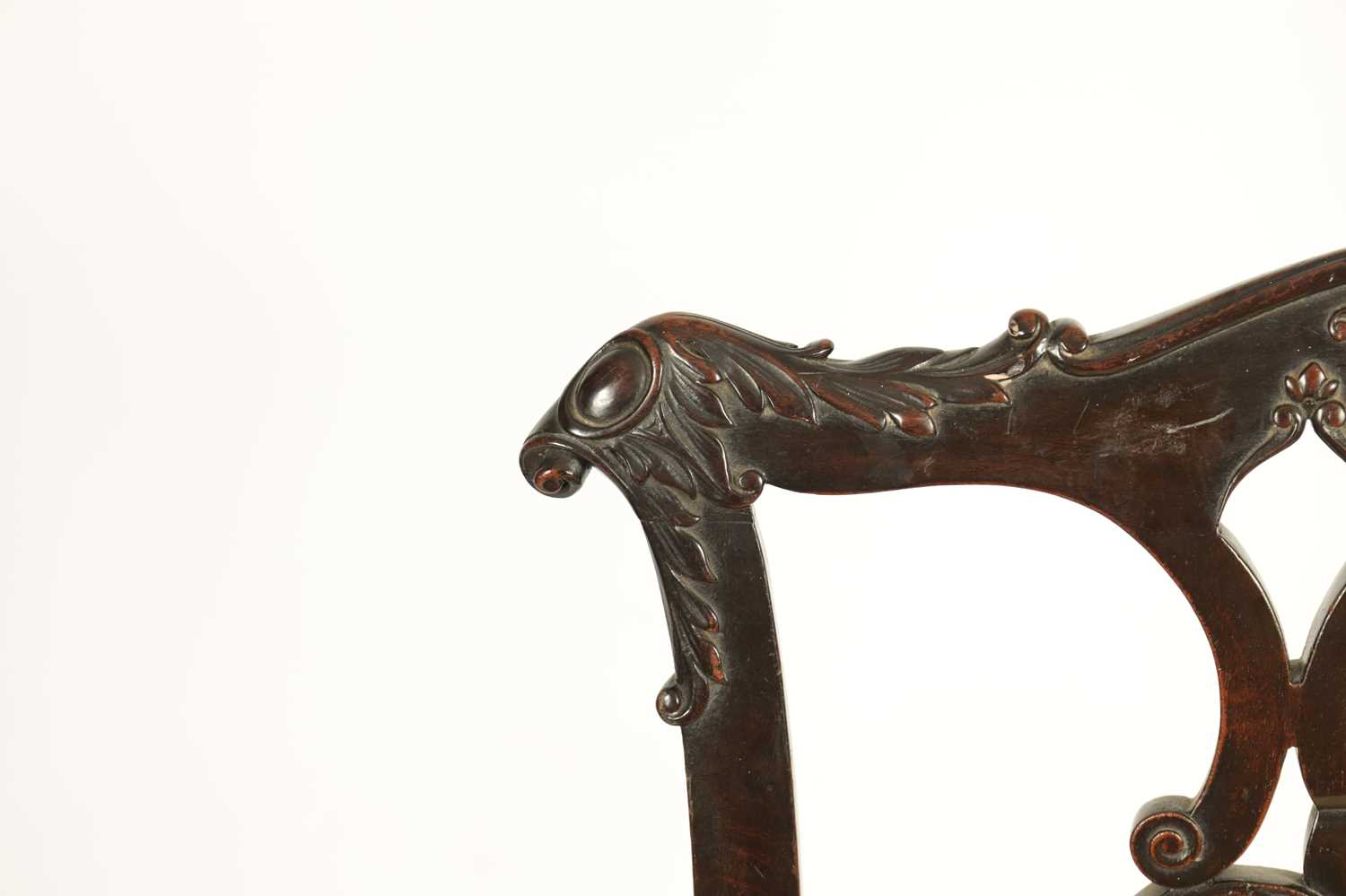 A GEORGE III CARVED MAHOGANY CHIPPENDALE STYLE OPEN ARMCHAIR - Image 3 of 14