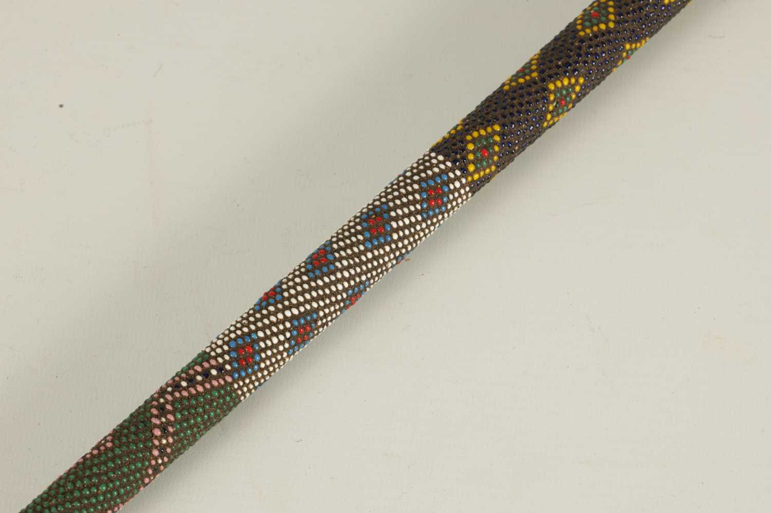 A LATE 19TH CENTURY ZULU COLOURED BEADWORK WALKING CANE - Image 4 of 10