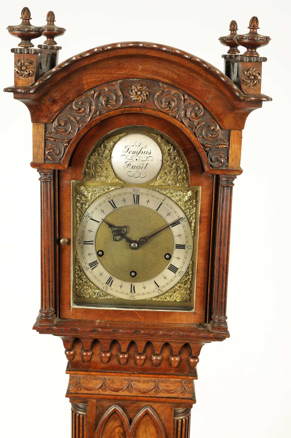 AN EARLY 20TH CENTURY CHIPPENDALE STYLE MAHOGANY THREE TRAIN QUARTER STRIKING GRANDMOTHER CLOCK - Image 2 of 7
