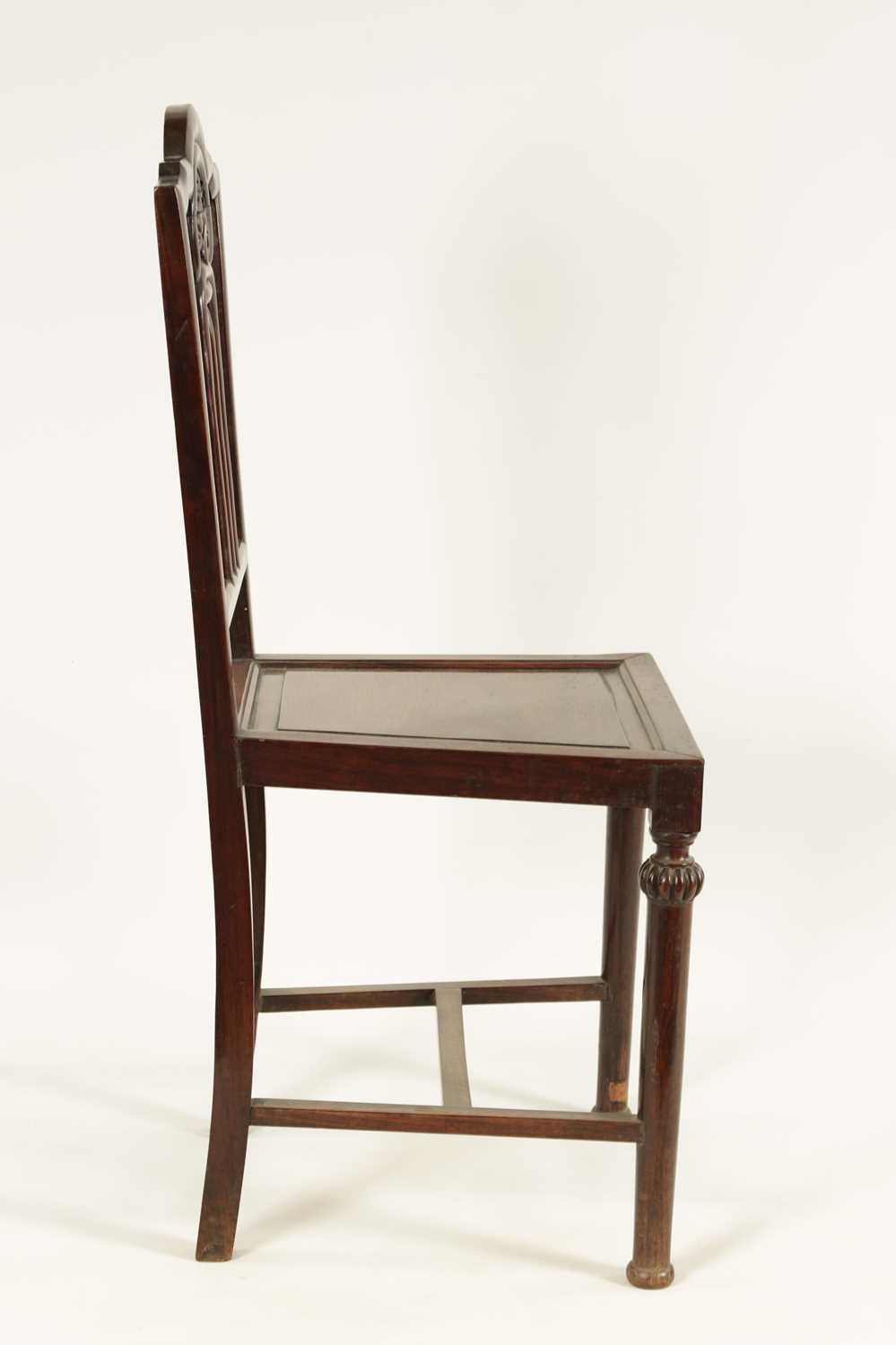 A GOOD PAIR OF 19TH CENTURY CHINESE HARDWOOD SIDE CHAIRS - Image 6 of 11