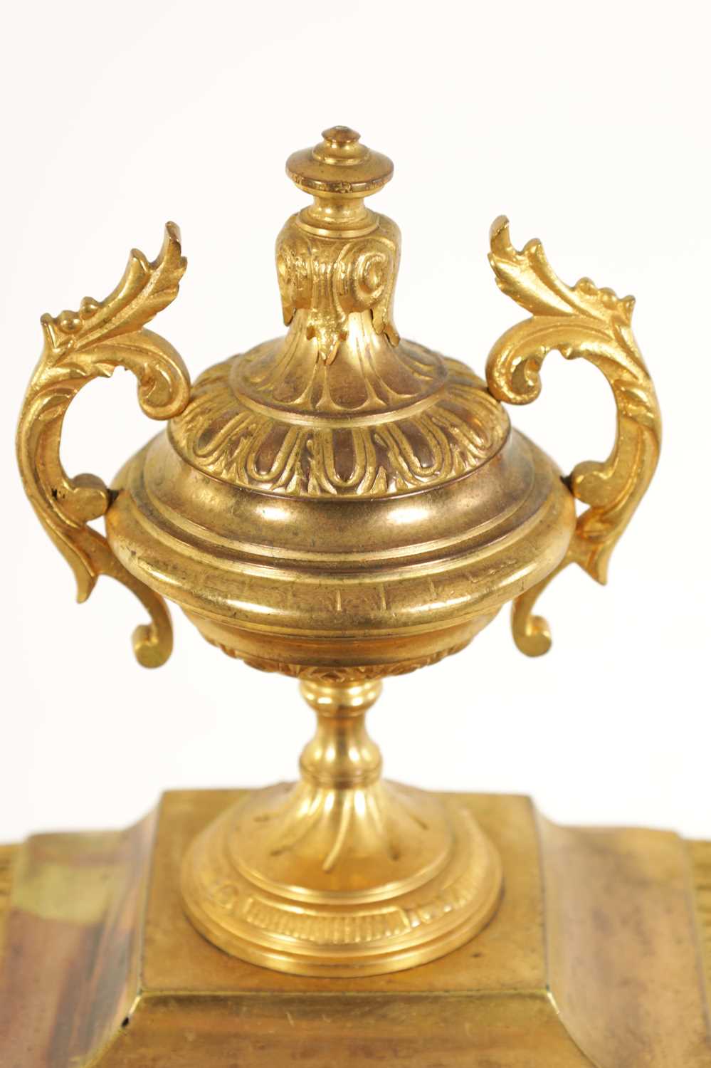 RICHOND. A LATE 19TH CENTURY FRENCH ORMOLU MANTEL CLOCK - Image 3 of 9