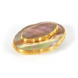 A 19TH CENTURY CONTINENTAL 18CT GOLD MOUNTED ABALONE SHELL SNUFF BOX