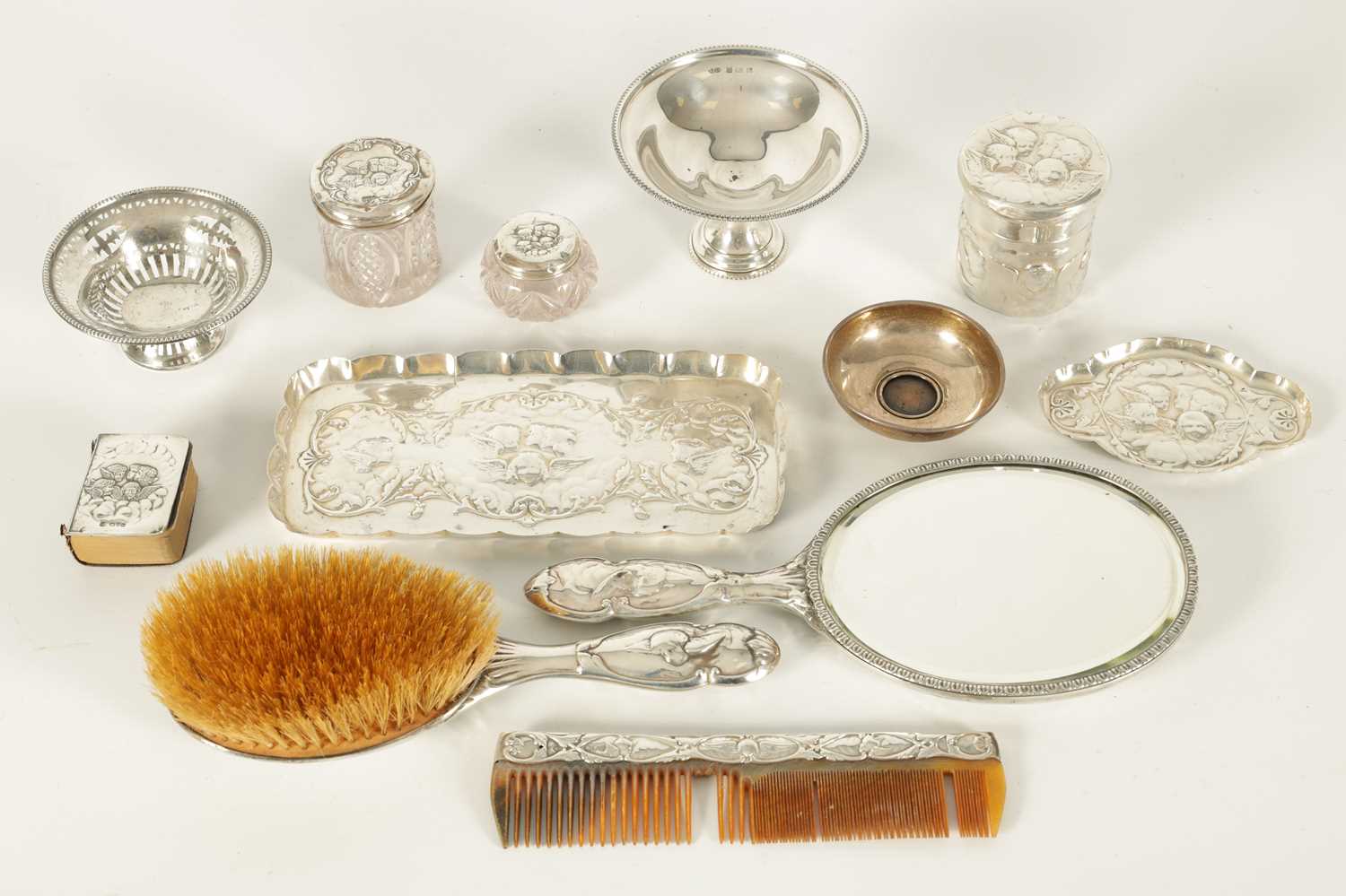 AN ART NOVEAU SILVER NINE PIECE DRESSING TABLE SET - Image 2 of 19