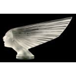 A FINE FRENCH RENE LALIQUE 'VICTOIRE' GLASS CAR MASCOT