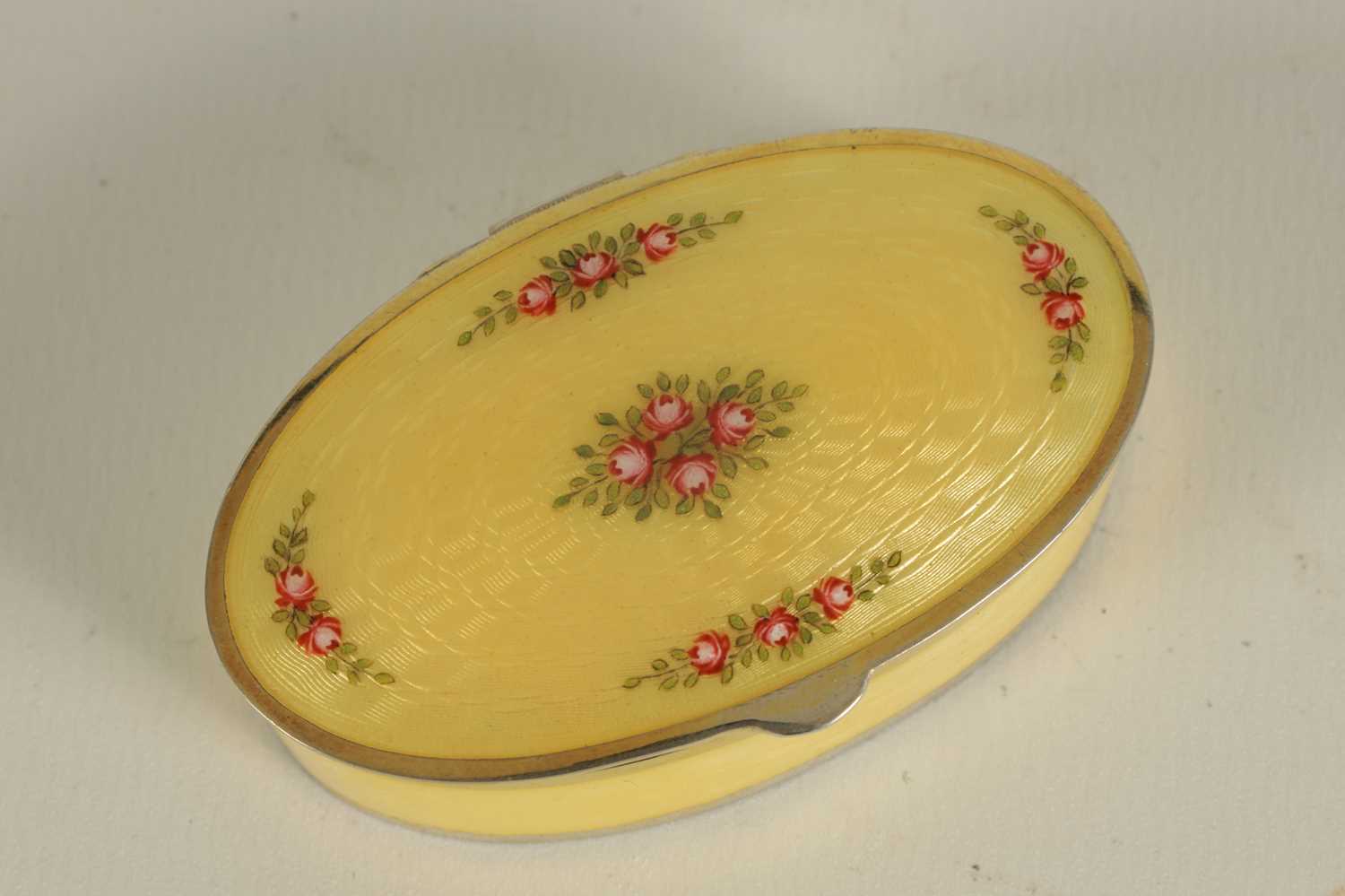 A LATE 19H CENTURY NORWEGIAN SILVER GILT AND GUILLOCHE ENAMEL BOX - Image 3 of 5