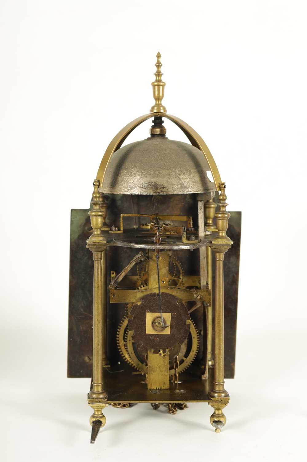 SAMUEL GUY, LONDON. AN EARLY 18TH CENTURY BRASS LANTERN CLOCK - Image 3 of 7