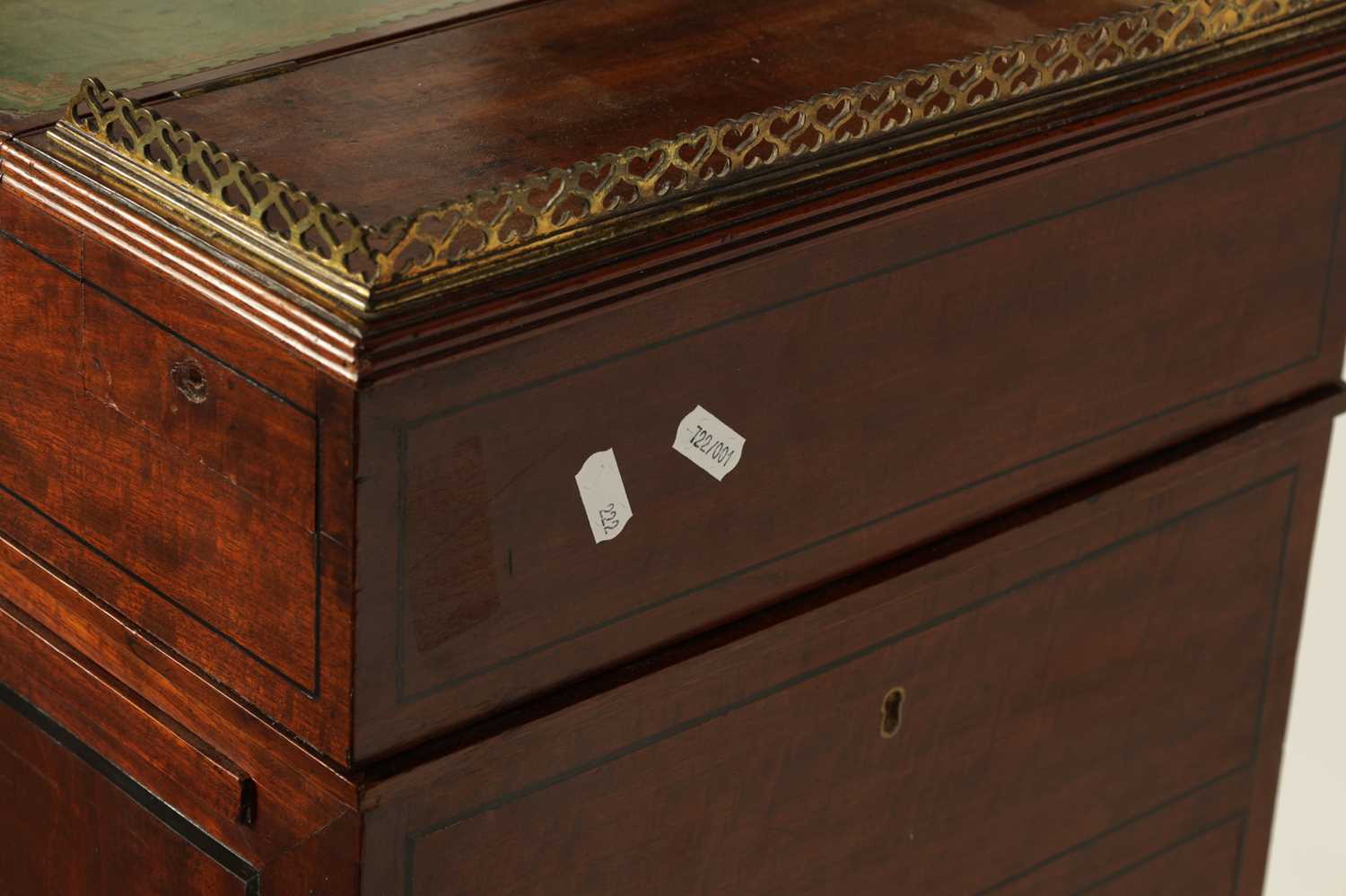 A REGENCY FIGURED MAHOGANY AND EBONY INLAID DAVENPORT OF SMALL SIZE - Image 8 of 10