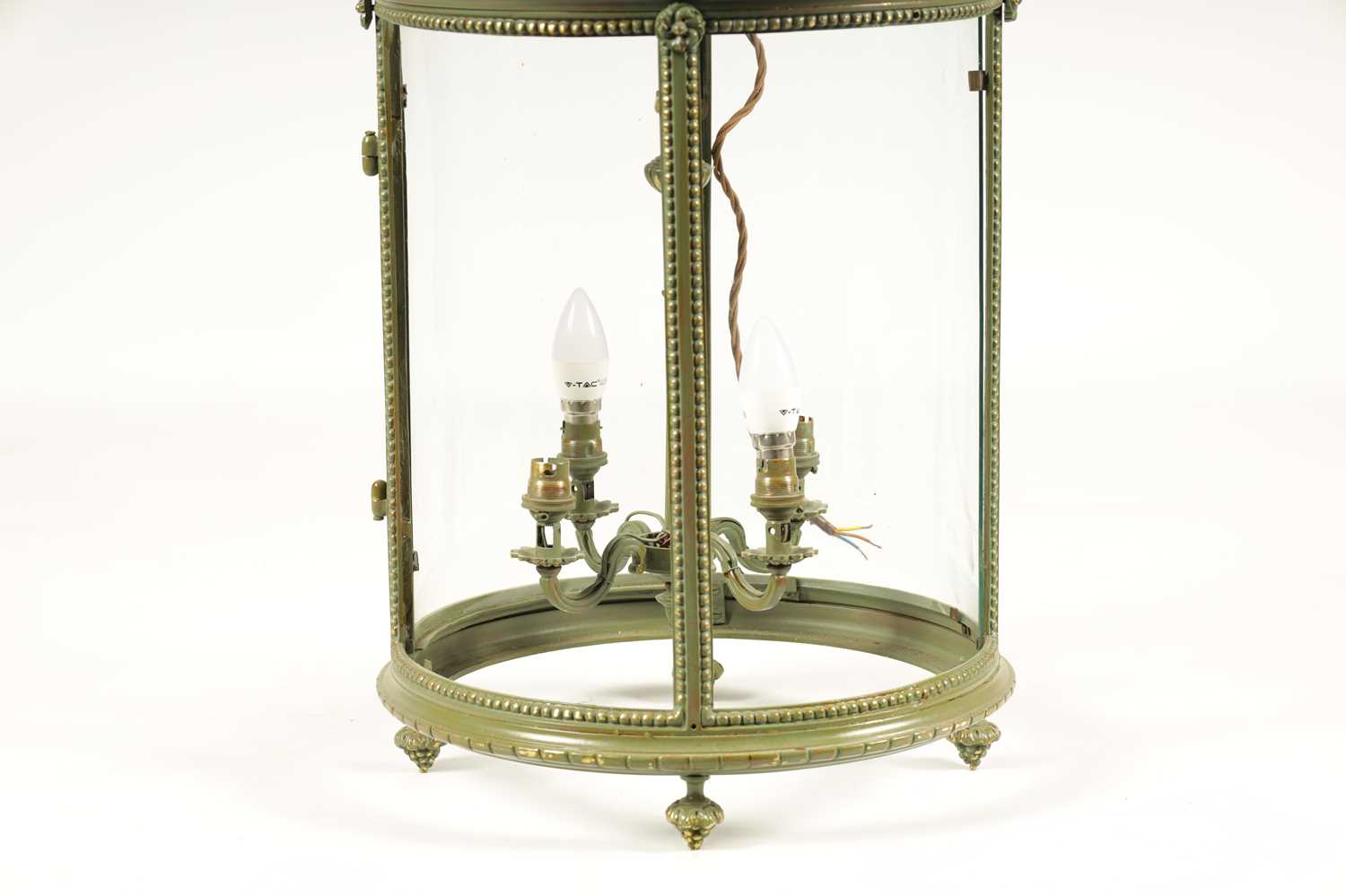 A LATE 19TH/EARLY 20TH CENTURY LATER PAINTED GILT BRASS HALL LANTERN OF LARGE SIZE - Image 3 of 6