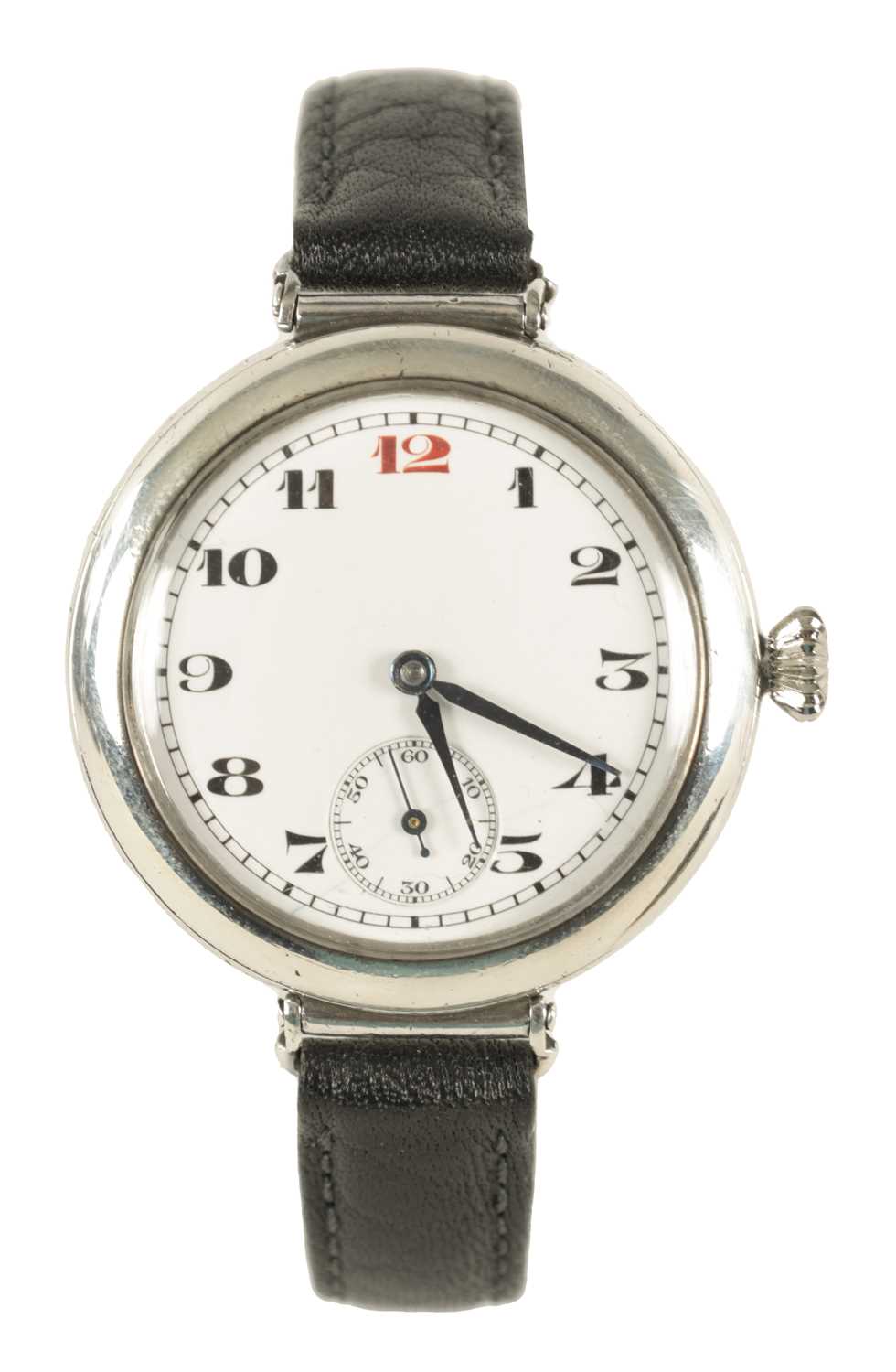 A 1920s GENTLEMAN’S SILVER LONGINES WRISTWATCH