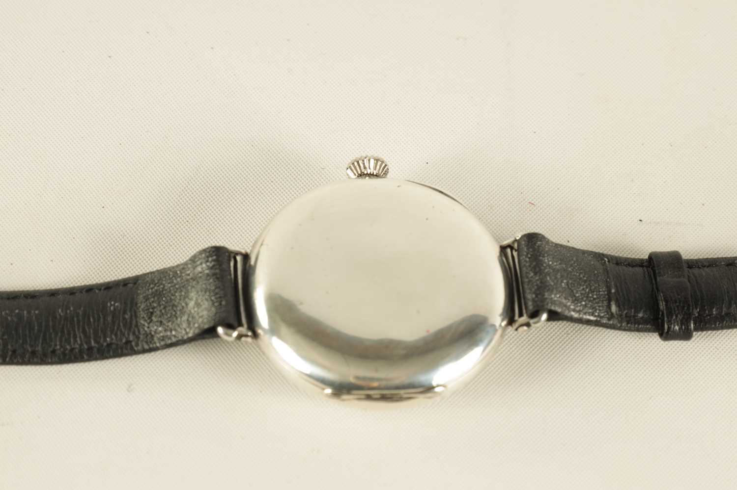 A 1920s GENTLEMAN’S SILVER LONGINES WRISTWATCH - Image 3 of 9