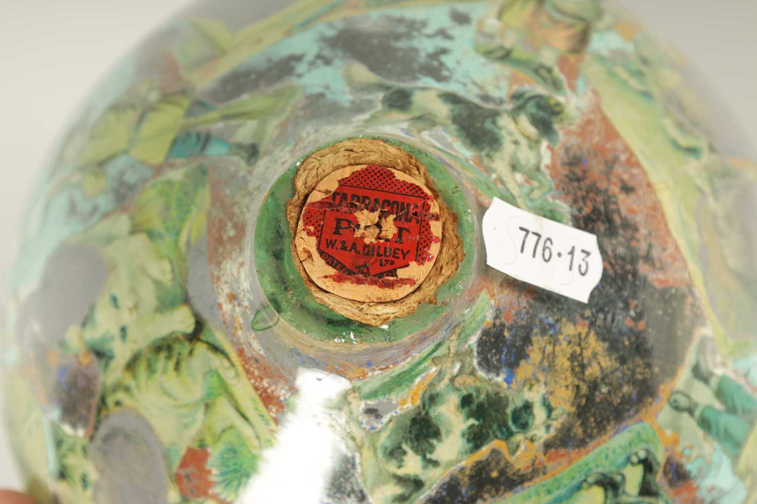 A RARE 19TH CENTURY DECALCOMANIA GLASS GLOBE - Image 11 of 13