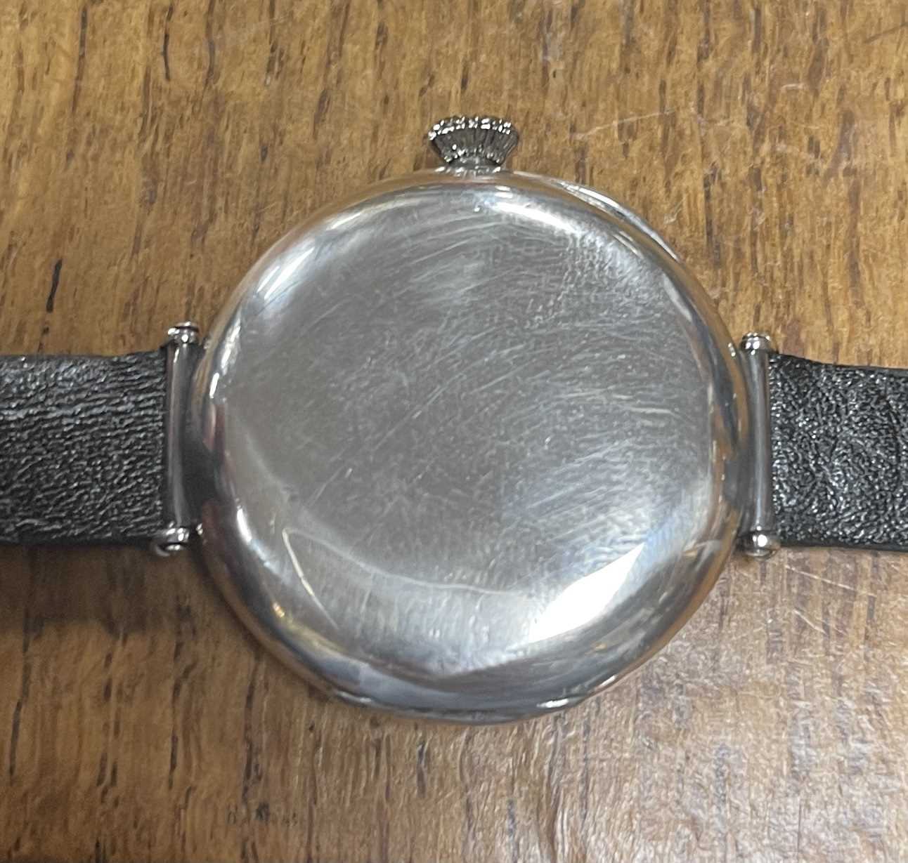 A 1920s GENTLEMAN’S SILVER LONGINES WRISTWATCH - Image 7 of 9