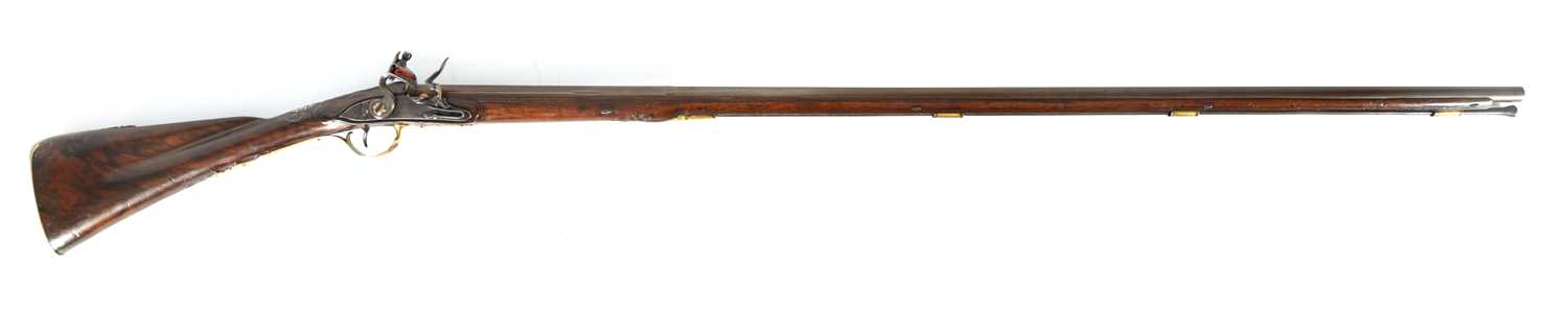 AN EARLY 18TH CENTURY FRENCH 13 BORE FLINTLOCK SPORTING GUN SIGNED THIOSSIERE FRERES