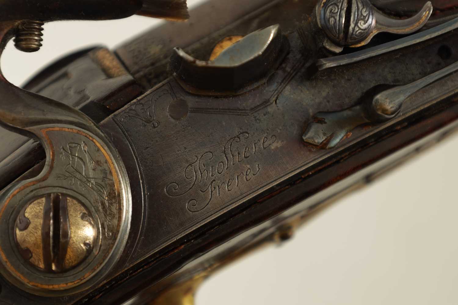 AN EARLY 18TH CENTURY FRENCH 13 BORE FLINTLOCK SPORTING GUN SIGNED THIOSSIERE FRERES - Image 13 of 16