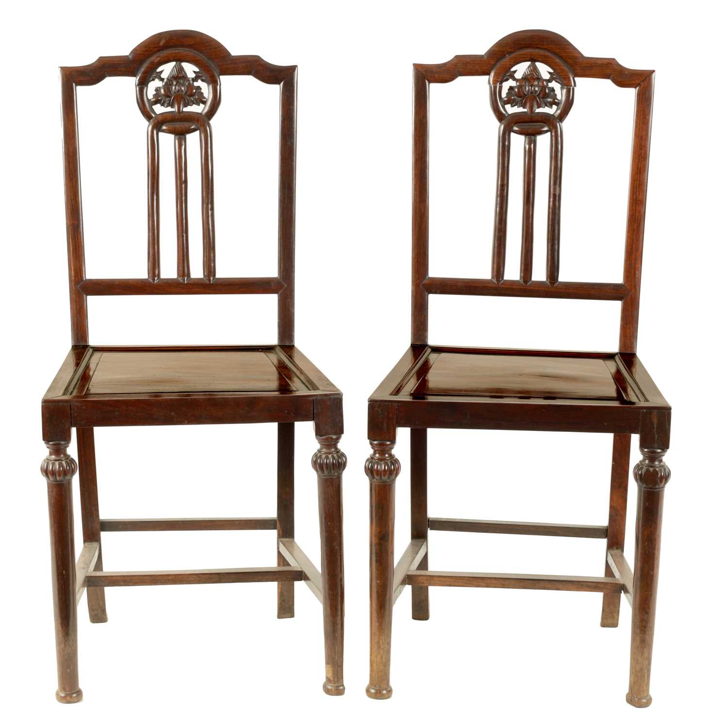 A GOOD PAIR OF 19TH CENTURY CHINESE HARDWOOD SIDE CHAIRS