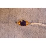 Ladies 9ct Gold Amethyst set ring 2.3g total weight