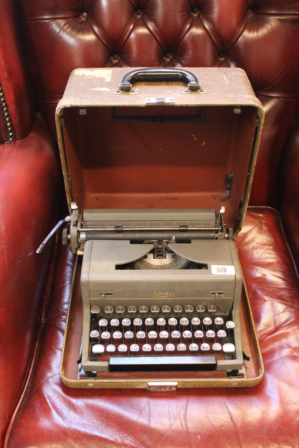 Vintage Royal Typewriter in case