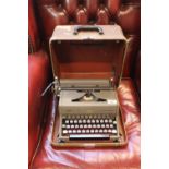 Vintage Royal Typewriter in case
