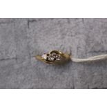 18ct Gold Ladies 3 stone Diamond Claw set ring 4g total weight