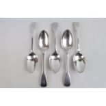 Set of 5 George III Silver Fiddle pattern table spoons 1816 & Later. 360g total weight