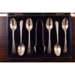 Cased set of Six Silver Teaspoons and Sugar tongs by John Round & Sons Ltd Sheffield 1924 100g total