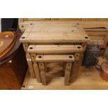 Pine Nest of 3 tables