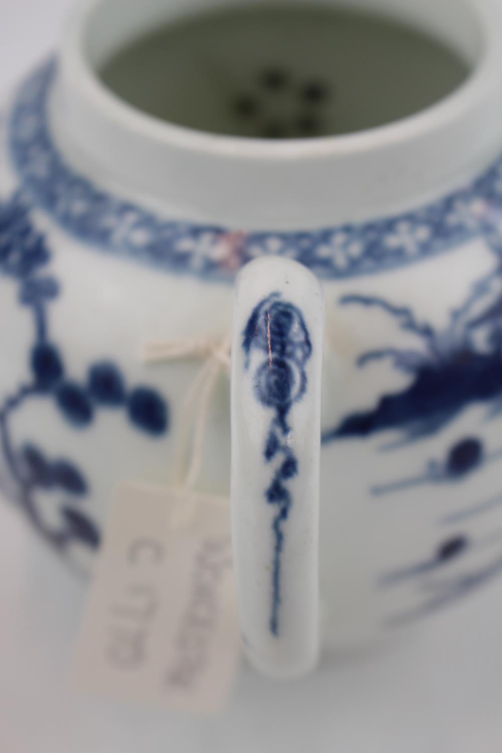 A Worcester blue and white miniature teapot, c1765-70, finely potted and painted with the Prunus. - Image 7 of 9