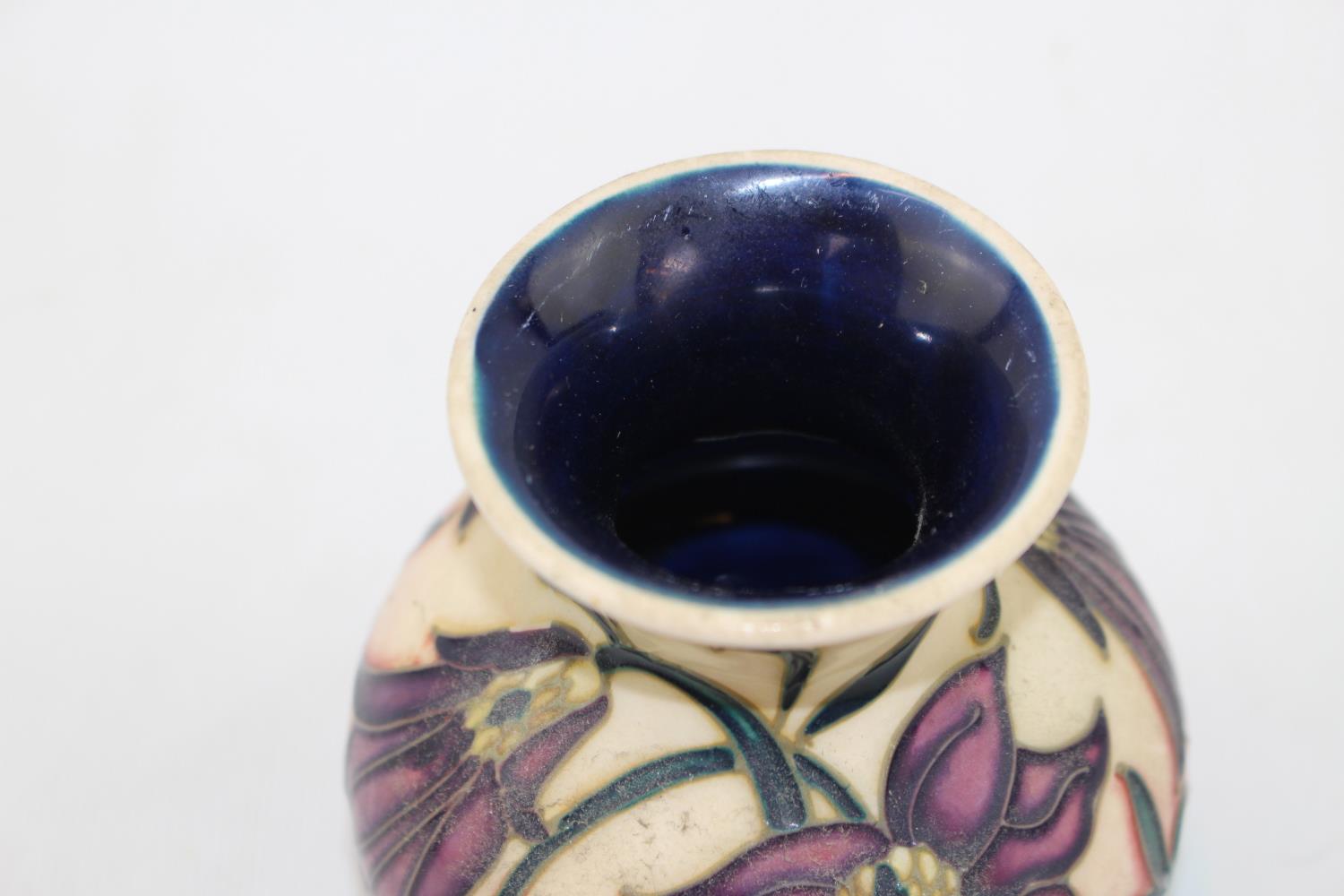 Moorcroft Squat Vase in Pasque flower design 9cm in Height - Image 3 of 4