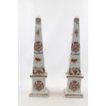 Pair of Samson Famille Vert Obelisks 'Je Maintiendrai' Netherlands Crest. 36cm in Height