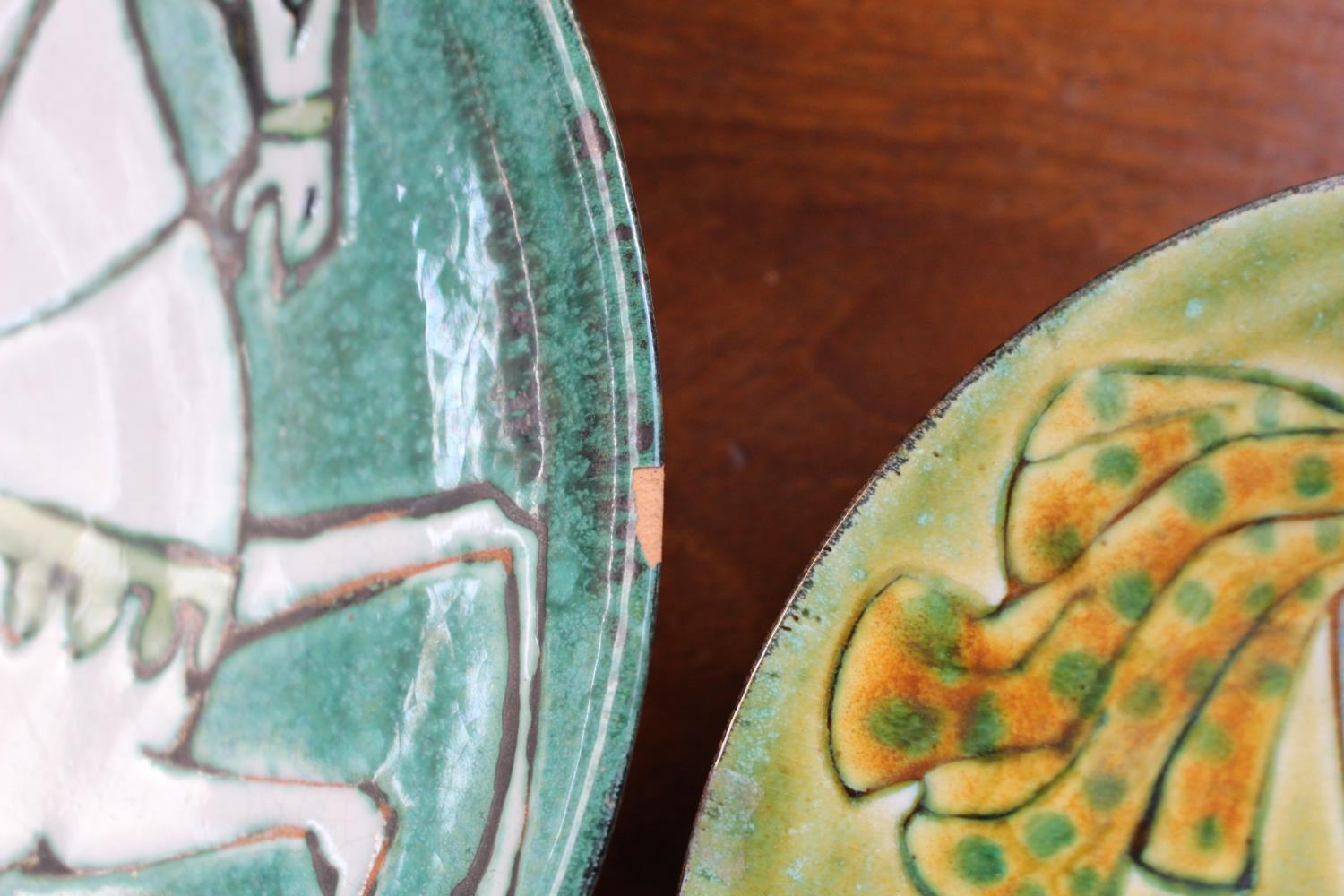2 Chelsea Pottery Bowls with Horse back rider decoration on green ground glaze - Image 2 of 3