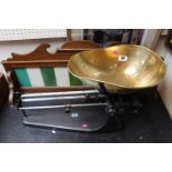 20thC 1 Gram to 10kg Scales with Brass bowl
