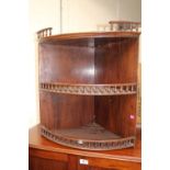 Edwardian Mahogany corner unit with galleried shelves