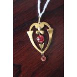 Art Nouveau 9ct Gold Stone set pendant 1.5g total weight