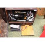 Cased Singer Sewing machine with Pedal