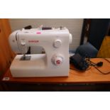 Singer 2250 Sewing machine